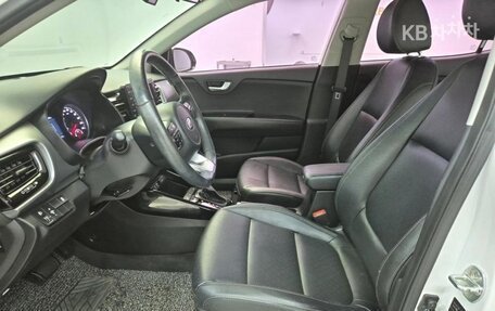 KIA Stonic, 2019 год, 1 334 000 рублей, 7 фотография