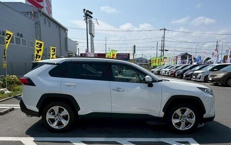 Toyota RAV4, 2022 год, 2 400 888 рублей, 3 фотография