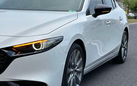 Mazda 3, 2023 год, 1 560 000 рублей, 4 фотография