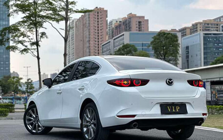 Mazda 3, 2023 год, 1 560 000 рублей, 16 фотография