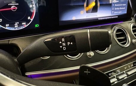 Mercedes-Benz E-Класс, 2019 год, 3 100 000 рублей, 18 фотография