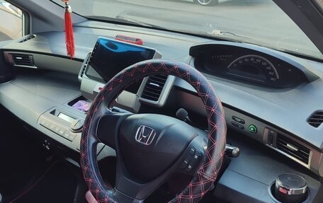 Honda Freed I, 2012 год, 950 000 рублей, 7 фотография