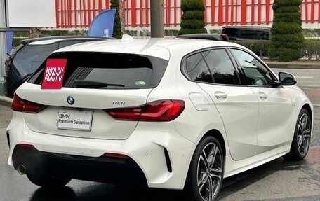 BMW 1 серия, 2022 год, 1 650 000 рублей, 9 фотография