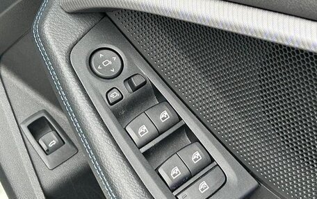 BMW 1 серия, 2022 год, 1 650 000 рублей, 31 фотография