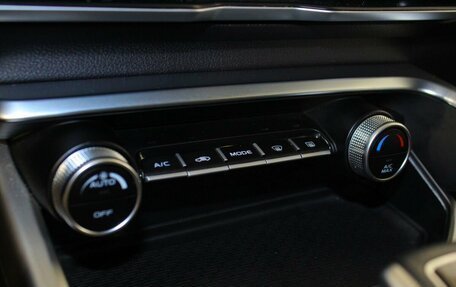 Geely Coolray I, 2021 год, 1 636 000 рублей, 13 фотография