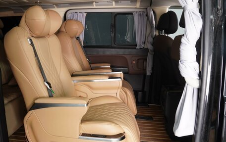 Hyundai Grand Starex Grand Starex I рестайлинг 2, 2018 год, 4 240 000 рублей, 7 фотография