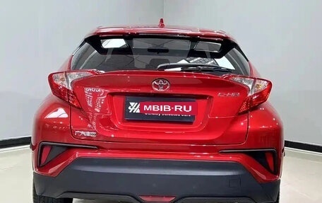 Toyota C-HR I рестайлинг, 2022 год, 1 760 999 рублей, 4 фотография