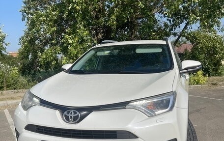 Toyota RAV4, 2017 год, 2 500 000 рублей, 1 фотография