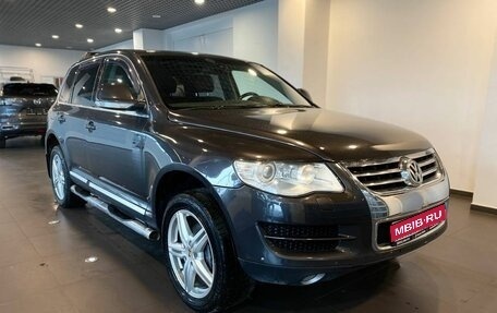 Volkswagen Touareg III, 2007 год, 1 295 000 рублей, 1 фотография