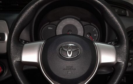 Toyota Vitz, 2016 год, 850 000 рублей, 12 фотография