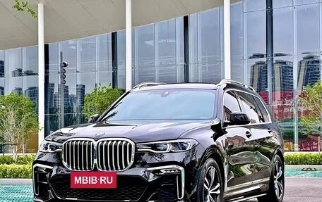 BMW X7, 2022 год, 7 700 213 рублей, 3 фотография