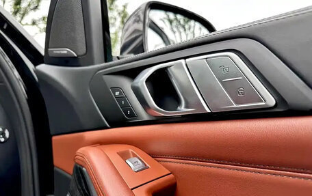 BMW X7, 2022 год, 7 700 213 рублей, 18 фотография
