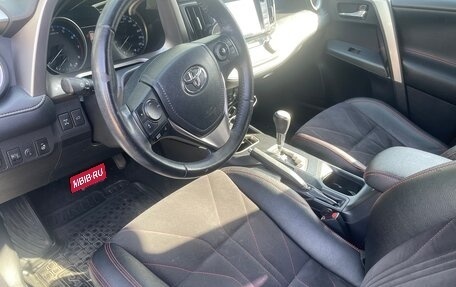 Toyota RAV4, 2017 год, 2 500 000 рублей, 2 фотография