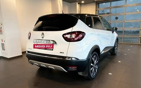 Renault Kaptur I рестайлинг, 2017 год, 1 610 000 рублей, 3 фотография