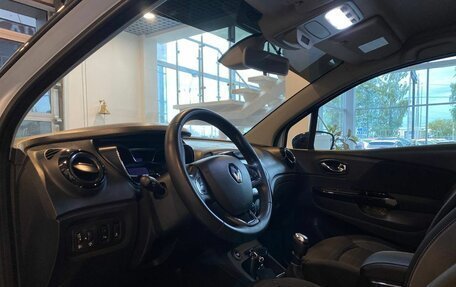 Renault Kaptur I рестайлинг, 2017 год, 1 610 000 рублей, 22 фотография