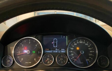 Volkswagen Touareg III, 2007 год, 1 295 000 рублей, 11 фотография
