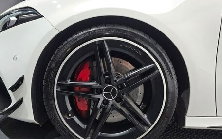 Mercedes-Benz A-Класс AMG, 2021 год, 2 850 006 рублей, 5 фотография