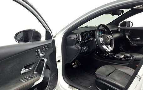 Mercedes-Benz A-Класс AMG, 2021 год, 2 850 006 рублей, 9 фотография