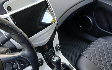 Chevrolet Cruze II, 2012 год, 740 000 рублей, 5 фотография