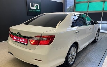 Toyota Camry, 2014 год, 1 850 000 рублей, 6 фотография