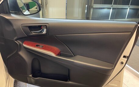 Toyota Camry, 2014 год, 1 850 000 рублей, 16 фотография