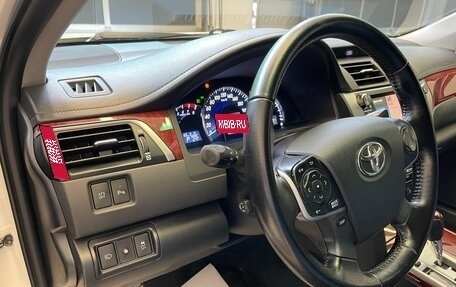 Toyota Camry, 2014 год, 1 850 000 рублей, 14 фотография