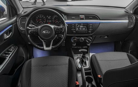 KIA Rio IV, 2018 год, 1 399 000 рублей, 6 фотография