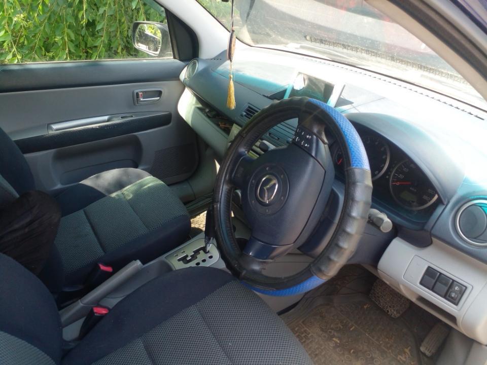 Mazda Demio II (DY), 2003 год, 300 000 рублей, 2 фотография