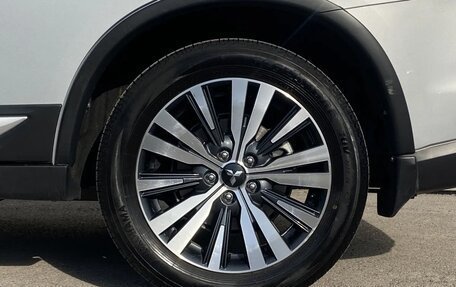 Mitsubishi Outlander III рестайлинг 3, 2021 год, 3 675 000 рублей, 22 фотография