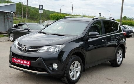 Toyota RAV4, 2013 год, 1 849 000 рублей, 2 фотография