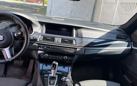 BMW 5 серия, 2016 год, 2 890 000 рублей, 14 фотография