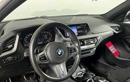 BMW 1 серия, 2019 год, 2 849 000 рублей, 12 фотография