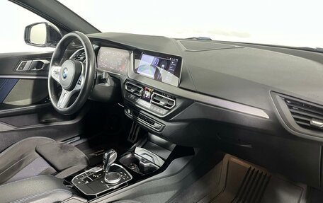 BMW 1 серия, 2019 год, 2 849 000 рублей, 14 фотография