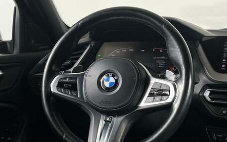 BMW 1 серия, 2019 год, 2 849 000 рублей, 16 фотография