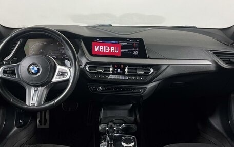 BMW 1 серия, 2019 год, 2 849 000 рублей, 15 фотография