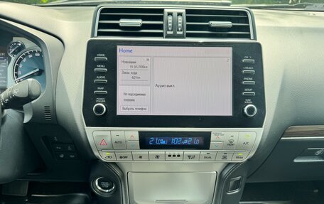 Toyota Land Cruiser Prado 150 рестайлинг 2, 2021 год, 5 700 000 рублей, 17 фотография