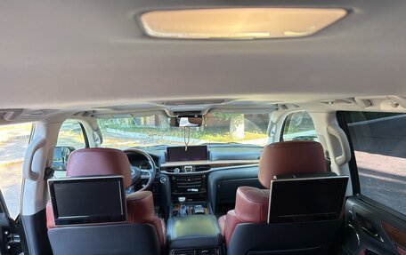 Lexus LX III, 2017 год, 8 500 000 рублей, 16 фотография