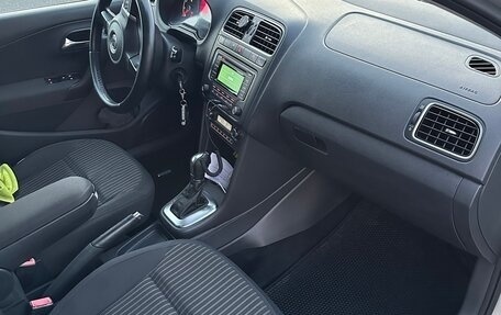 Volkswagen Polo VI (EU Market), 2013 год, 900 000 рублей, 6 фотография