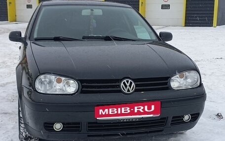 Volkswagen Golf IV, 2001 год, 280 000 рублей, 2 фотография
