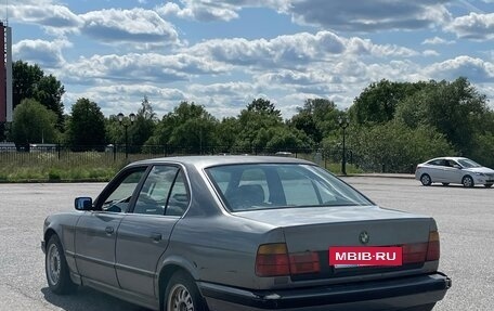 BMW 5 серия, 1991 год, 200 000 рублей, 4 фотография