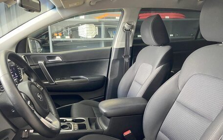 KIA Sportage IV рестайлинг, 2021 год, 2 470 000 рублей, 11 фотография