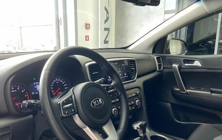 KIA Sportage IV рестайлинг, 2021 год, 2 470 000 рублей, 14 фотография