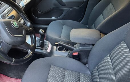 Skoda Octavia, 2011 год, 1 070 000 рублей, 13 фотография