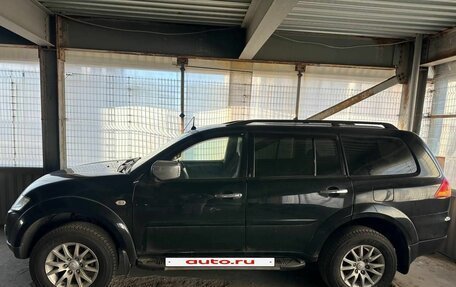 Mitsubishi Pajero Sport II рестайлинг, 2013 год, 1 350 000 рублей, 8 фотография