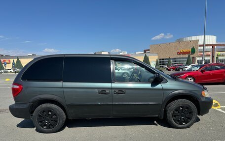 Chrysler Voyager IV, 2002 год, 500 000 рублей, 4 фотография