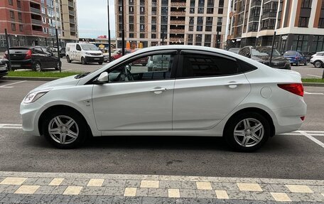 Hyundai Solaris II рестайлинг, 2013 год, 950 000 рублей, 8 фотография