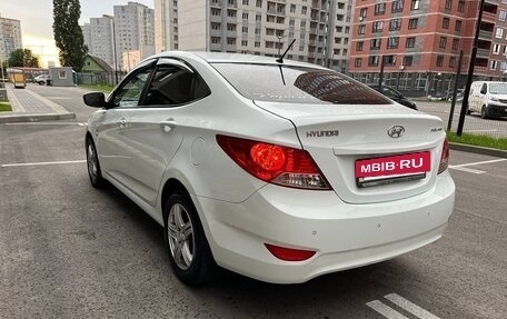Hyundai Solaris II рестайлинг, 2013 год, 950 000 рублей, 7 фотография