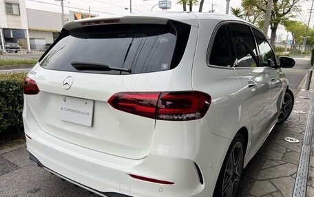 Mercedes-Benz B-Класс, 2022 год, 1 980 000 рублей, 9 фотография