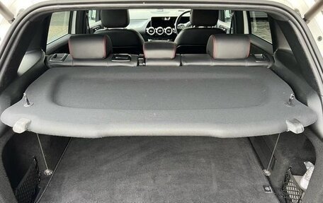 Mercedes-Benz B-Класс, 2022 год, 1 980 000 рублей, 14 фотография