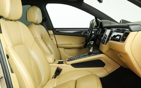 Porsche Macan I рестайлинг, 2016 год, 3 249 000 рублей, 18 фотография